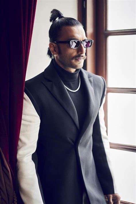 Ranveer Singh statement style